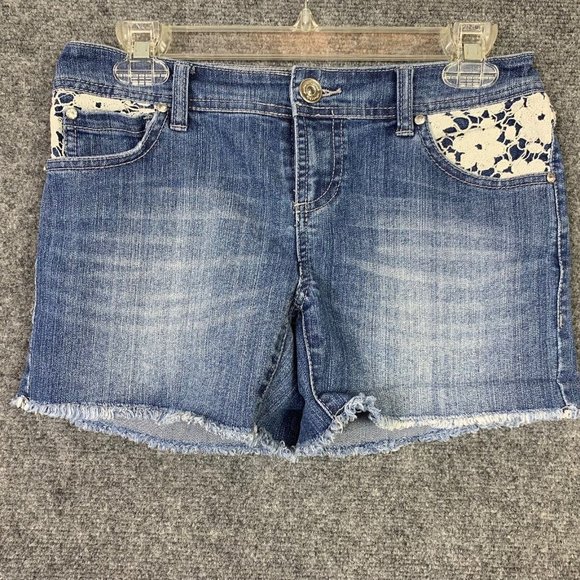 Inc Denim Regular Fit Shorts Women Size 0 Raw Hem Distressed Crochet Lace Detail - Picture 1 of 8